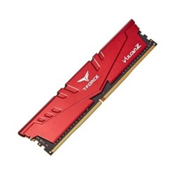 DDR4 16GB PC 3200 Teamgroup T-Force Vulcan Z TLZRD416G3200HC16F01 rot